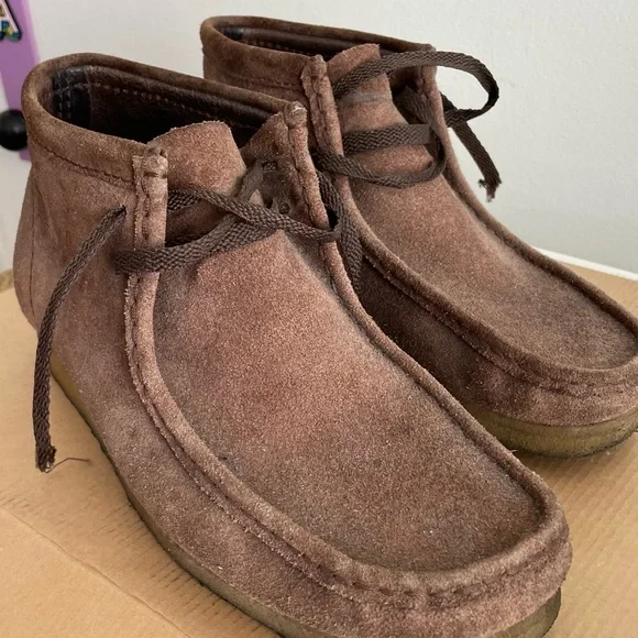 Lightly used Clark’s Wallabees. Clarks | Shoes | Clarks Wallabee | Poshmark main image 3